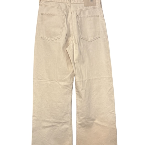 Banana Republic EUC Cream Wide Leg Jeans - Picture 2 of 5